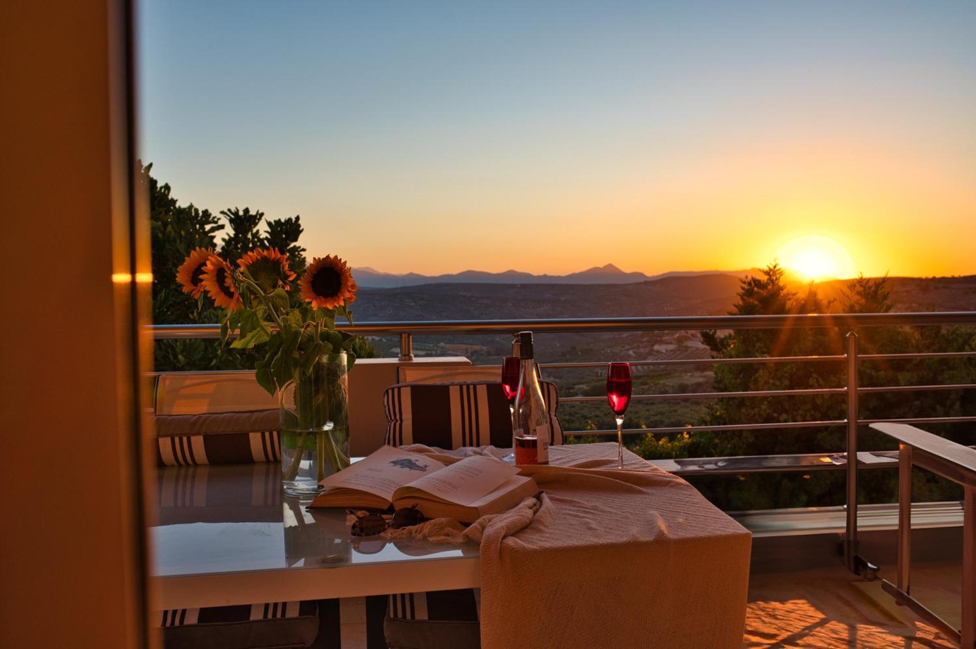 Blue Sky Villa In Crete Epano Vathia Exterior photo